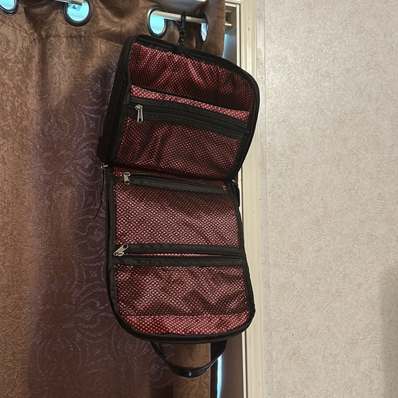 Caboodles Toiletry Bag - Picture 2 of 3